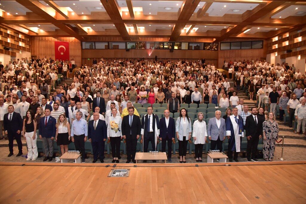 Msk&uuml; Tıp Fak&uuml;ltesi Mezuniyet (4) 1024X684