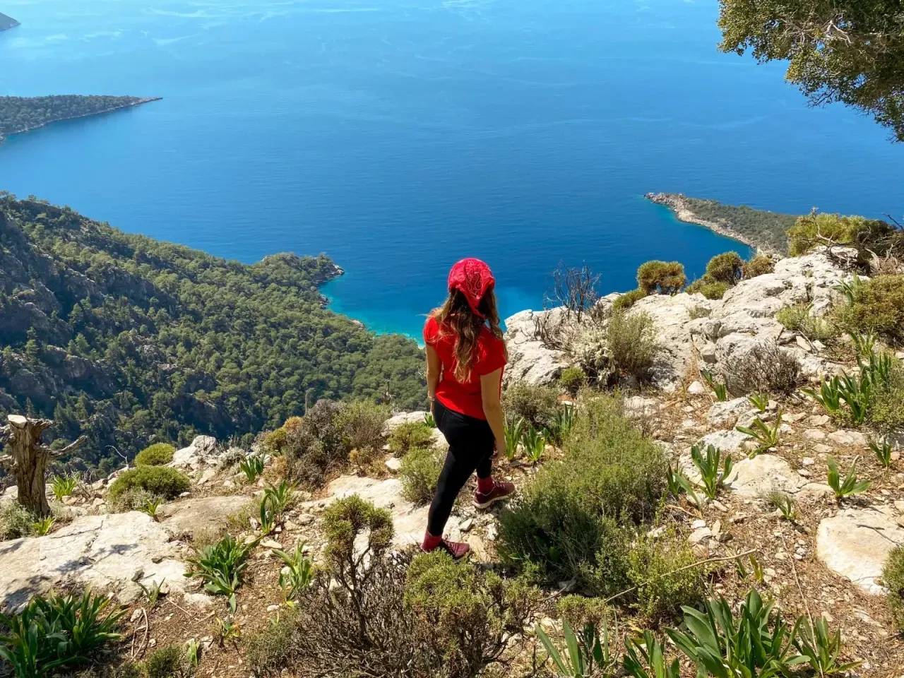 Likya Yolu D&uuml;nyanın Zirvesinde: Fethiye'den Antalya'ya Uzanan Efsane Rota Birinci Se&ccedil;ildi