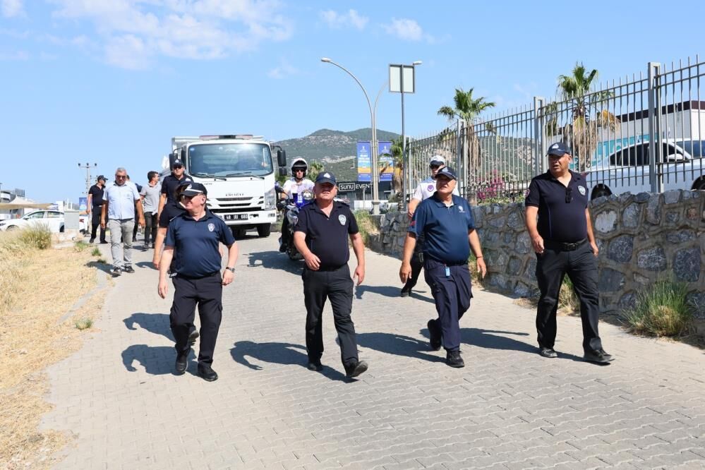 Inspection of Sidewalk and Road Occupation in Bodrum (3)