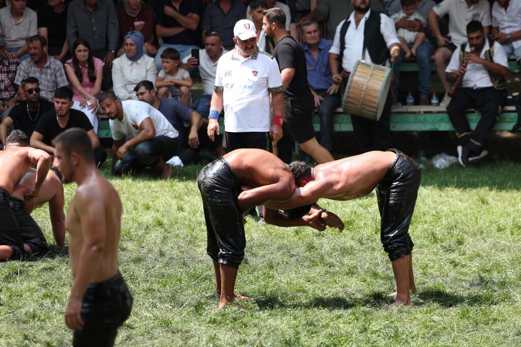 Mentese Bespinar Yagli Gureslerinde Baspehlivanligi Erkan Tas Kazandi (1) 1024X682