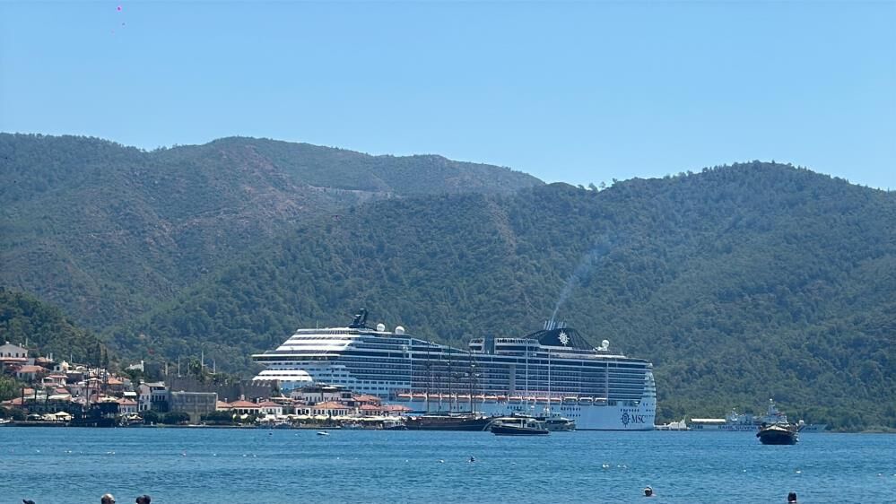 Dev Kruvaziyer Marmaris&rsquo;e 4 Bin 111 Turist Getirdi (1)