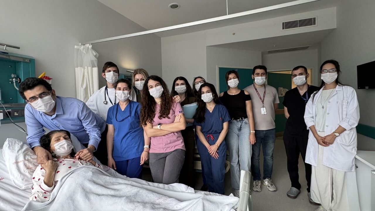 Muğla’da İki Hastaya Böbrek Nakliyle Yeni Hayat