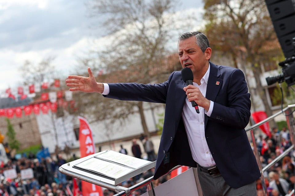 Alim Karaca: “Siyasi mücadelelerin yeri mahkeme salonları değil, sandık ve millet iradesidir”