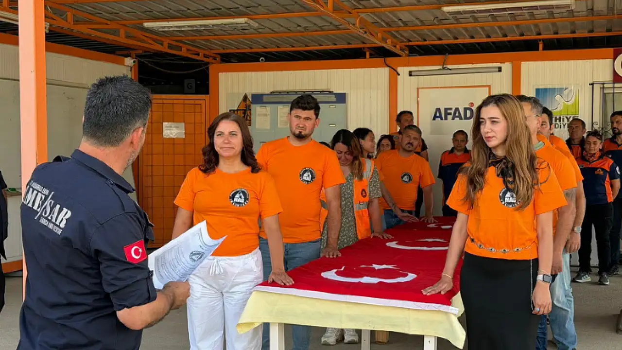 Fethiye’de Mahalle Afet Gönüllüleri Yemin Töreni Düzenlendi