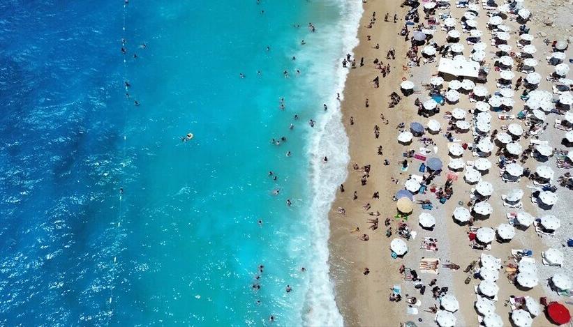 Kaş’taki Kaputaş’ın Avrupa’daki en iyi 10 plaj listesine girmesi turizmcileri sevindirdi