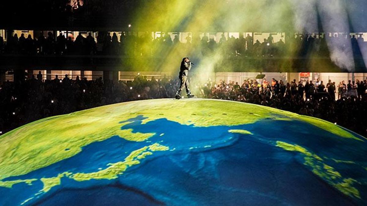 Kanye West broke the world record in Istanbul