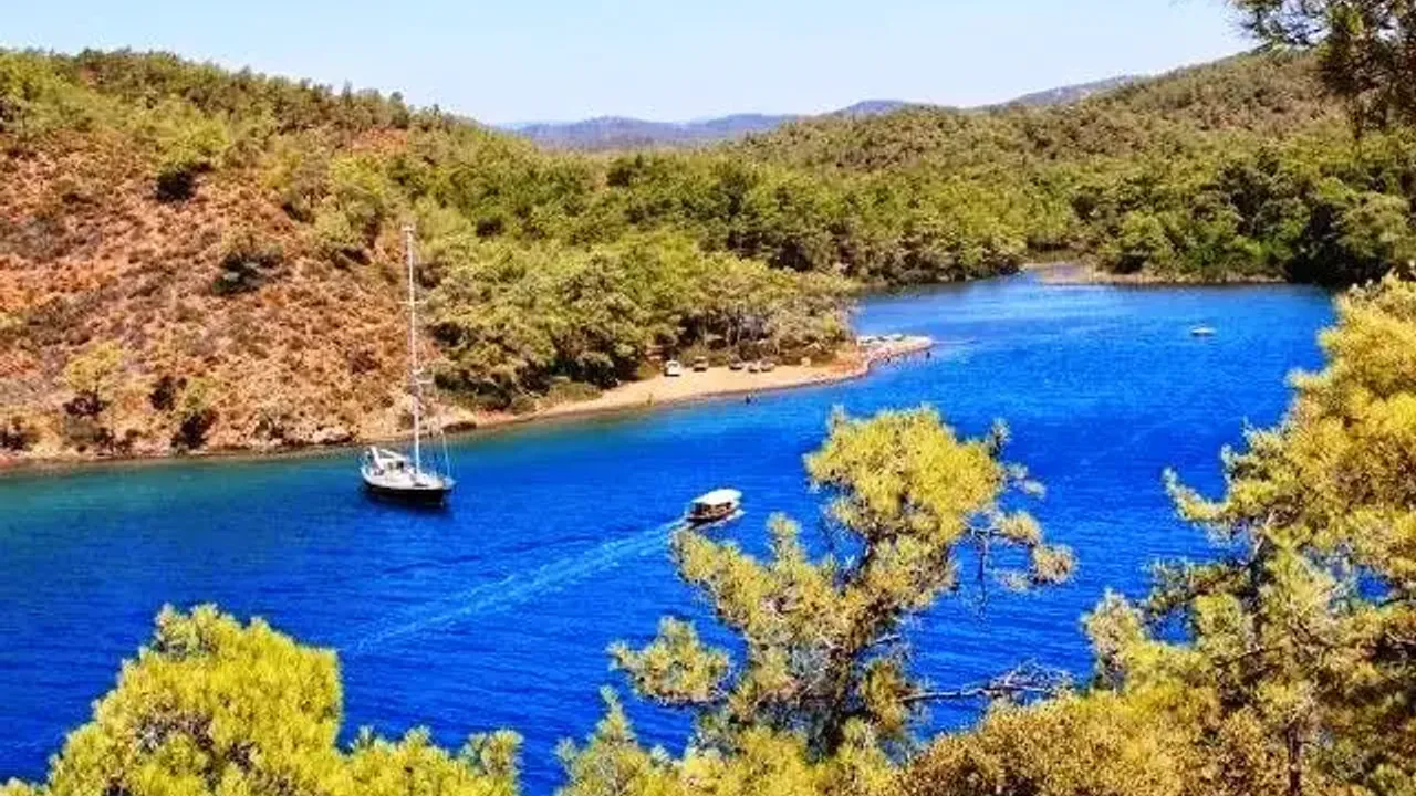 Hidden Paradise in Marmaris: Bencik Bay Guide