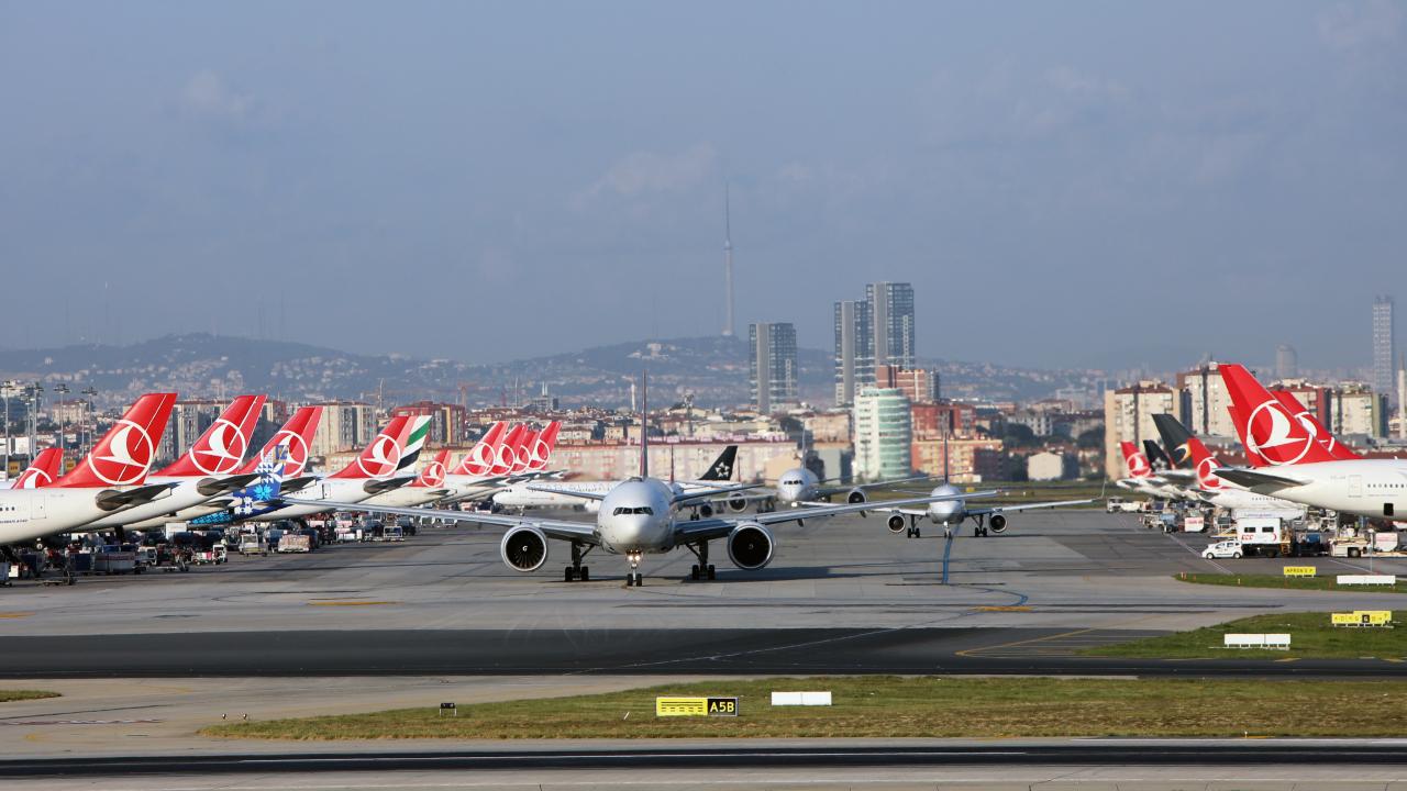 Türkiye'de 5 ayda 89 milyon kişi hava yolunu kullandı