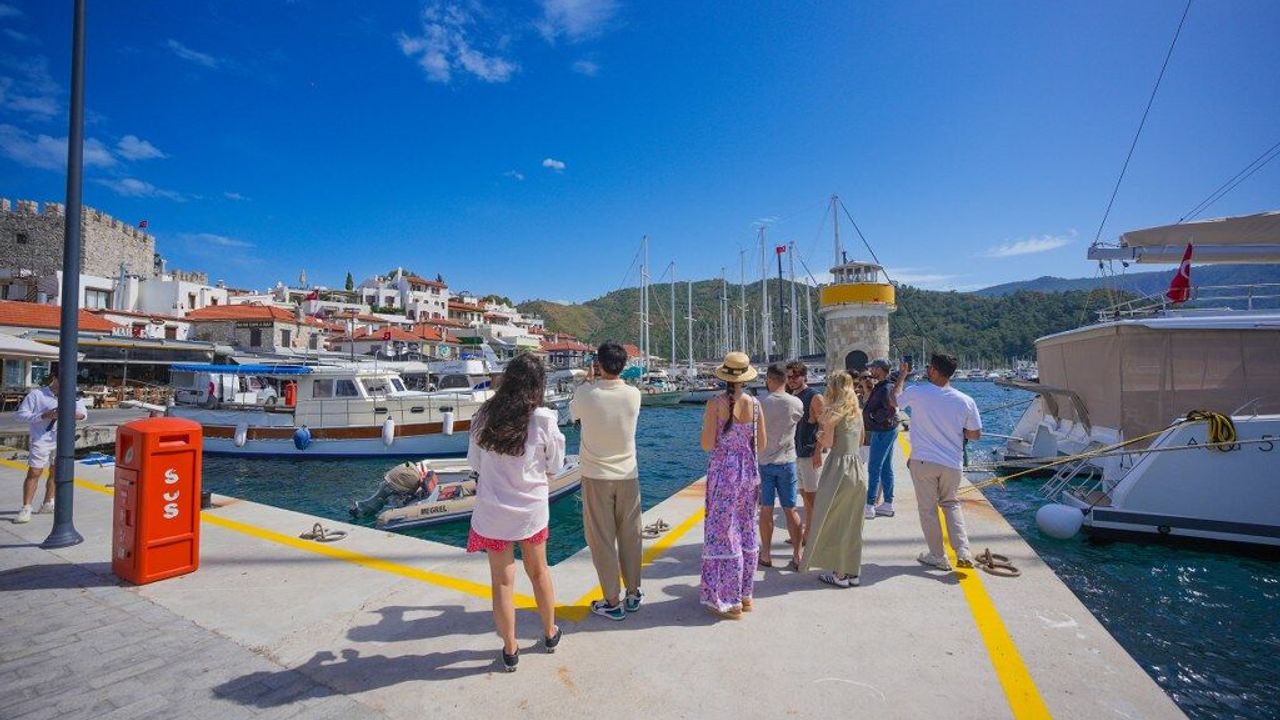 Marmaris'in doğal güzelliklerini ve yöresel lezzetlerini özel içeriklerle tanıttılar