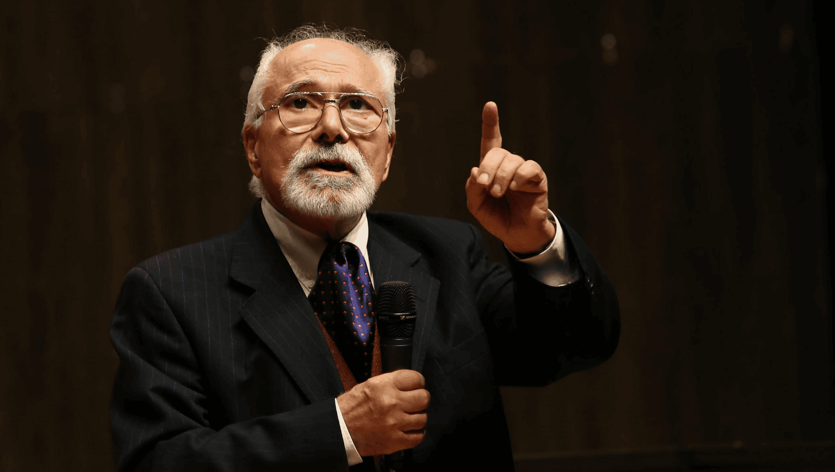 Emre Kongar’ın katılımıyla Fethiye’de söyleşi ve imza günü düzenlenecek