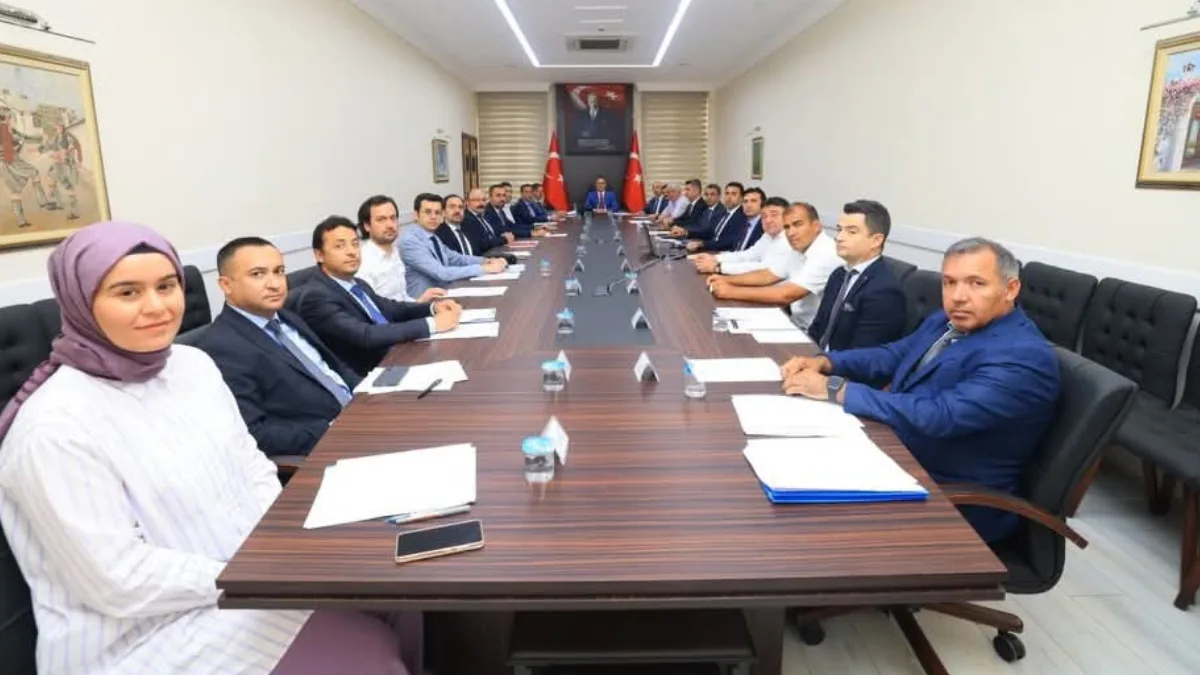 Dalyan Kanalı’nda Elektrikli Tekne Dönüşümü Masaya Yatırıldı