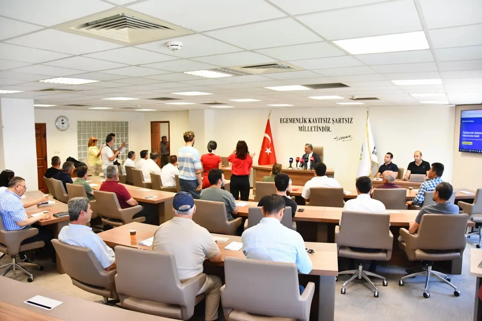 Fethiye Belediye Meclisi 1 Temmuz'da Toplanıyor: Gündemde Park, Sokak İsimleri, Yeni Ücret Tarifesi ve Hibe Araç Var