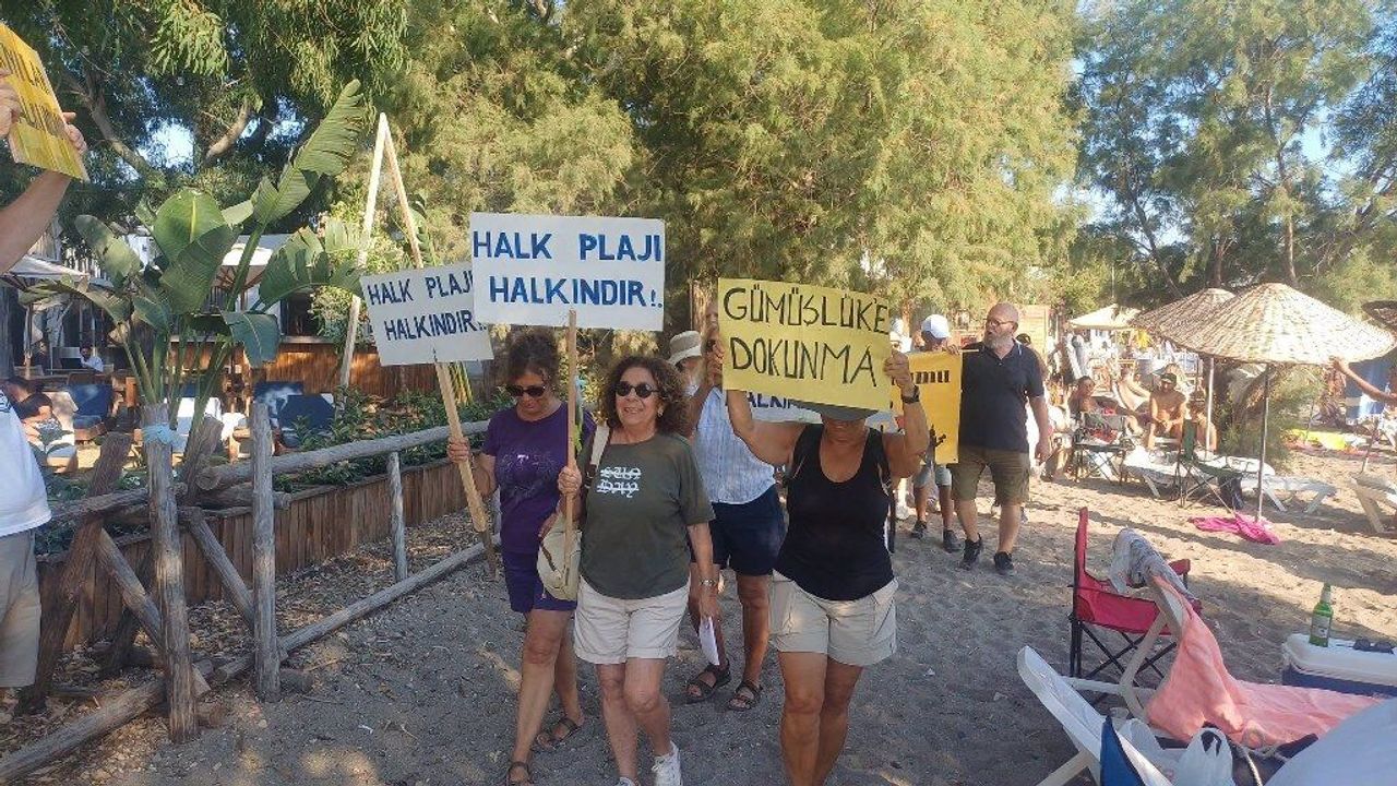 “Coasts belong to the people, coasts are not capital” protest in Bodrum