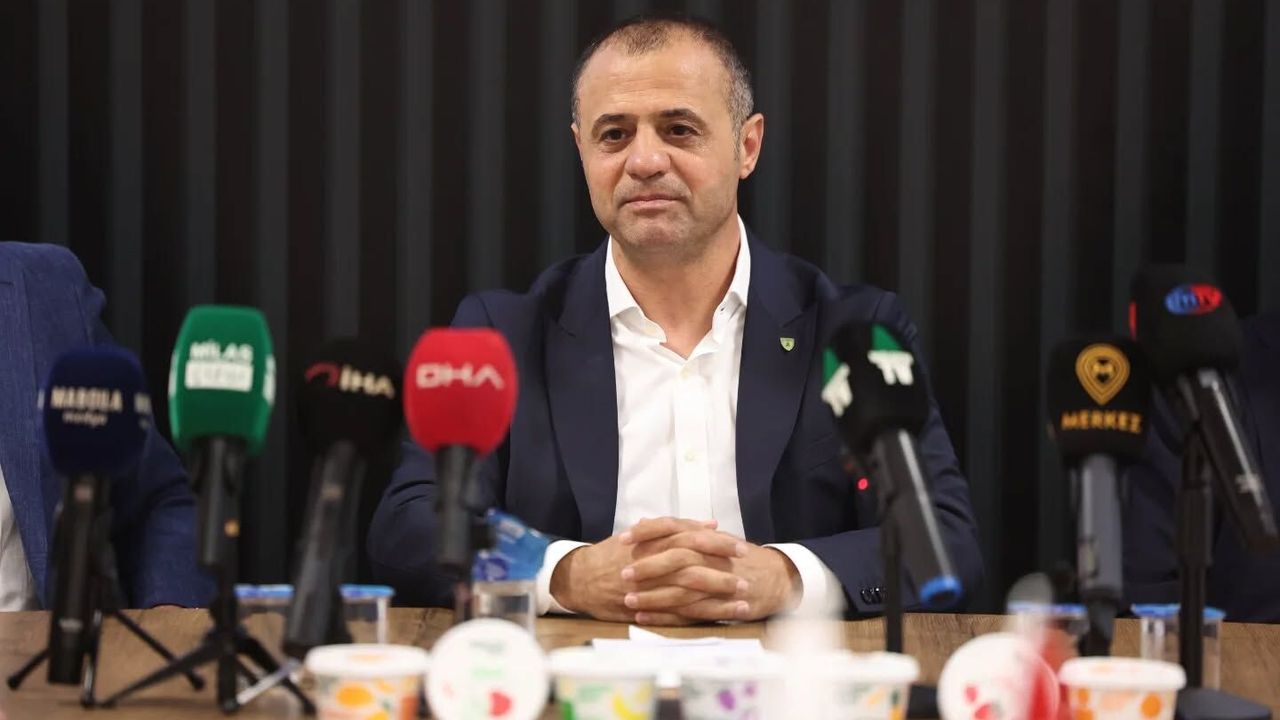 Muğlaspor’da futbolculardan Kıyanç’a: “Bedava oyna dense geliriz”