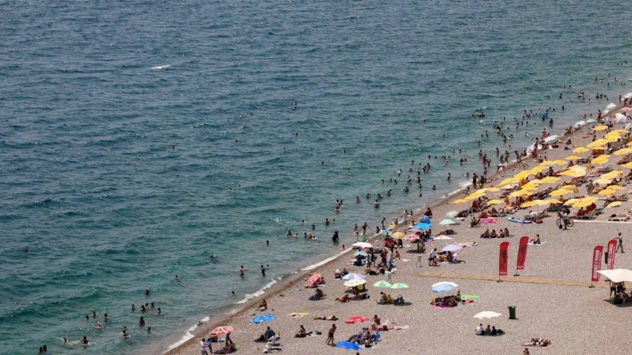 MGM açıkladı: Antalya, İzmir, Muğla... İşte 5 Temmuz deniz suyu sıcaklıkları