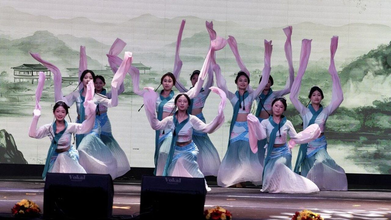 Chinese artists mesmerized in Fethiye: "Harmony of the Silk Road" night at Telmessos