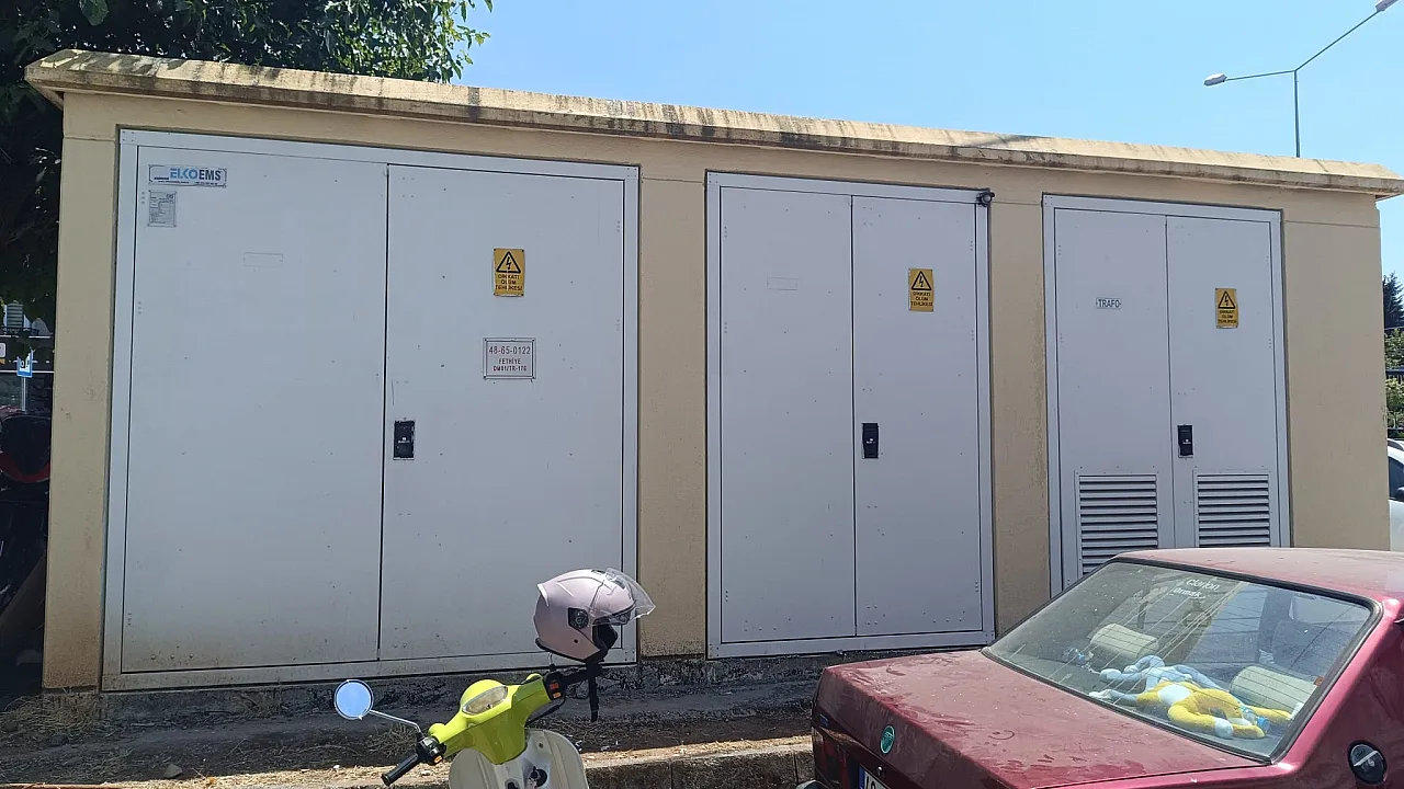 Transformer Failure in Fethiye: Power Outage in the Market and Surrounding Areas