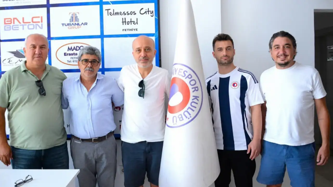 Burak Süleyman is at Fethiyespor! Signing Ceremony Held
