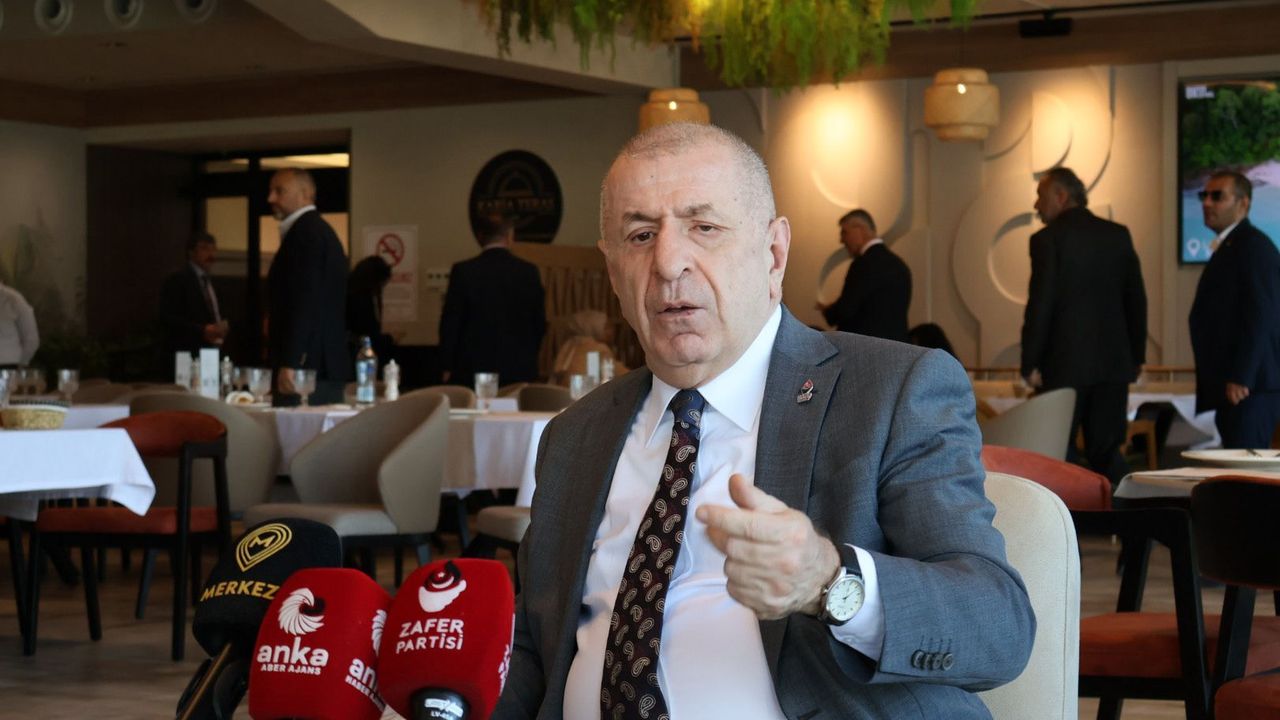 Ümit Özdağ Muğla’da konuştu: “Türkiye ağır bir kriz sürecinden geçiyor”