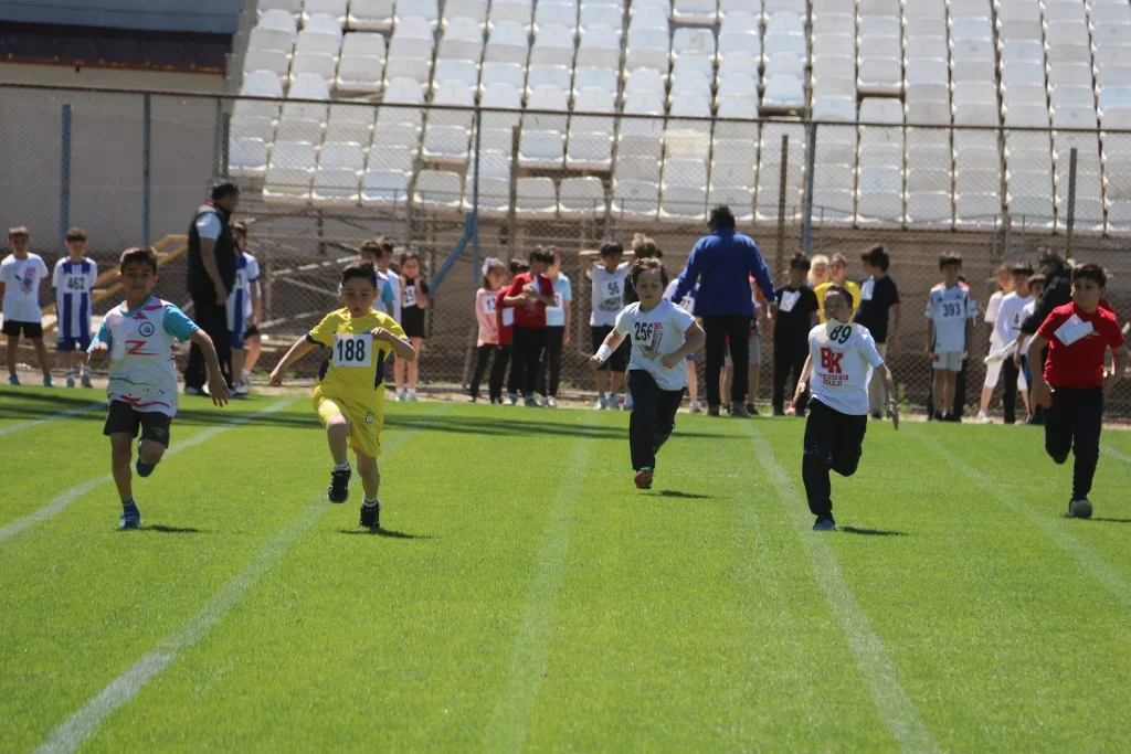 "Fethiye En Hızlısını Arıyor" temalı atletizm etkinliği düzenlendi.