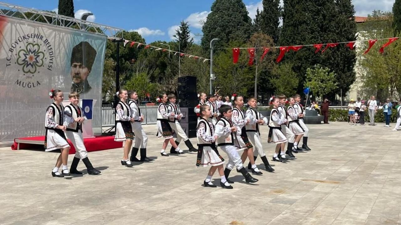 Muğla’da Dünya Çocukları Buluştu: Kültür Şöleni Büyüledi