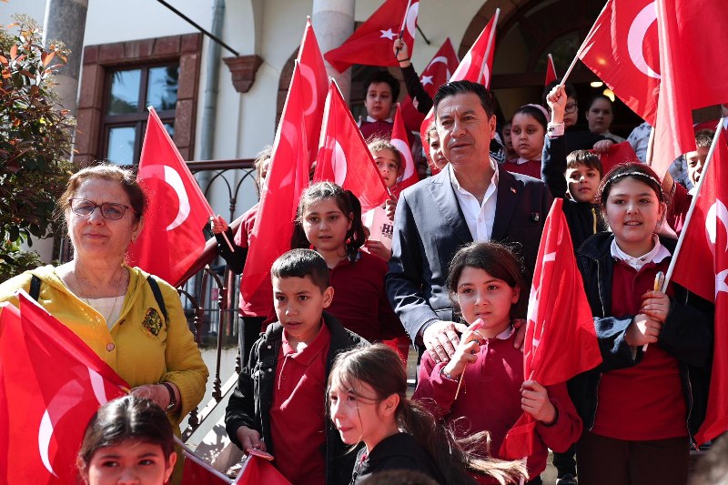 Başkan Ahmet Aras’tan 23 Nisan Mesajı