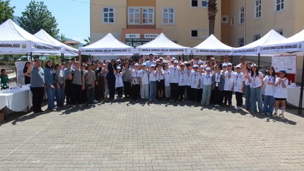 Köyceğiz’de Bilim Fuarı Heyecanı Yaşandı