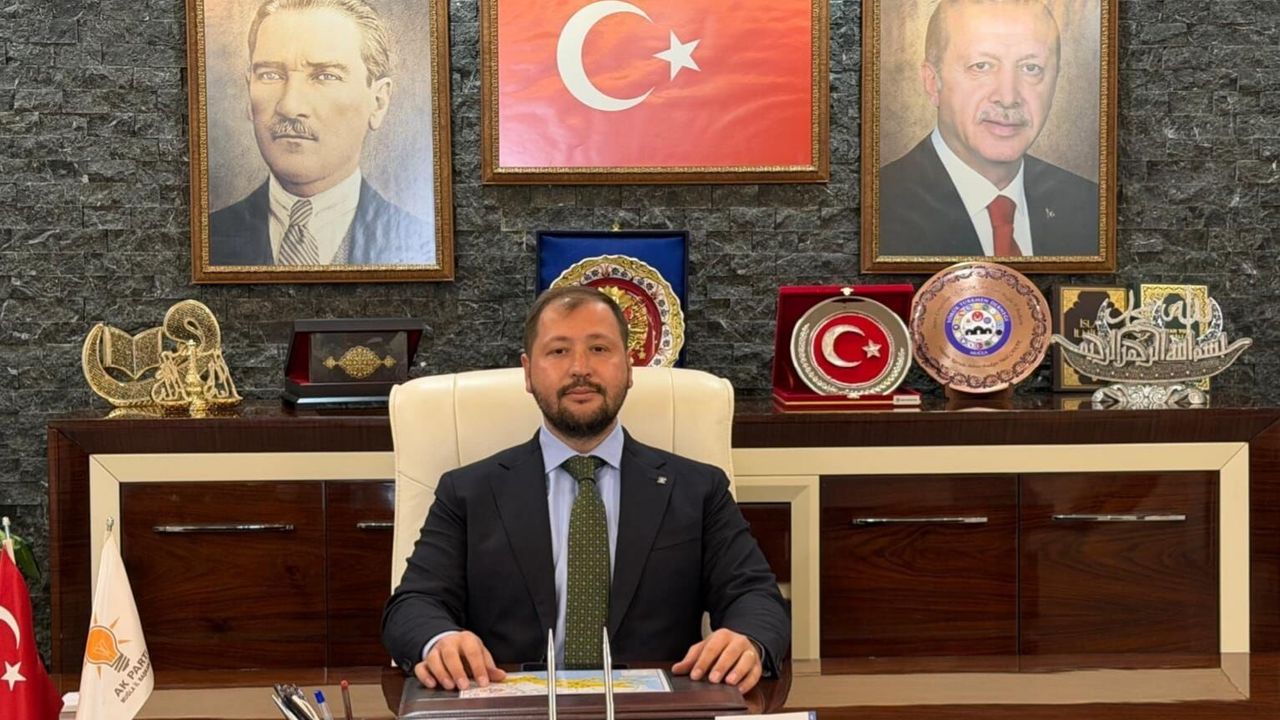 AK Parti Muğla’dan Ahmet Aras’a “Monarşi” Tepkisi