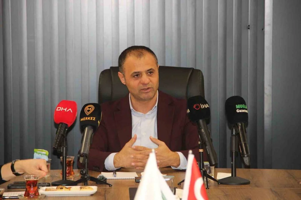 Muğlaspor Kulübü Başkanı Kıyanç’tan Vali Akbıyık ve başkanlara teşekkür mesajı