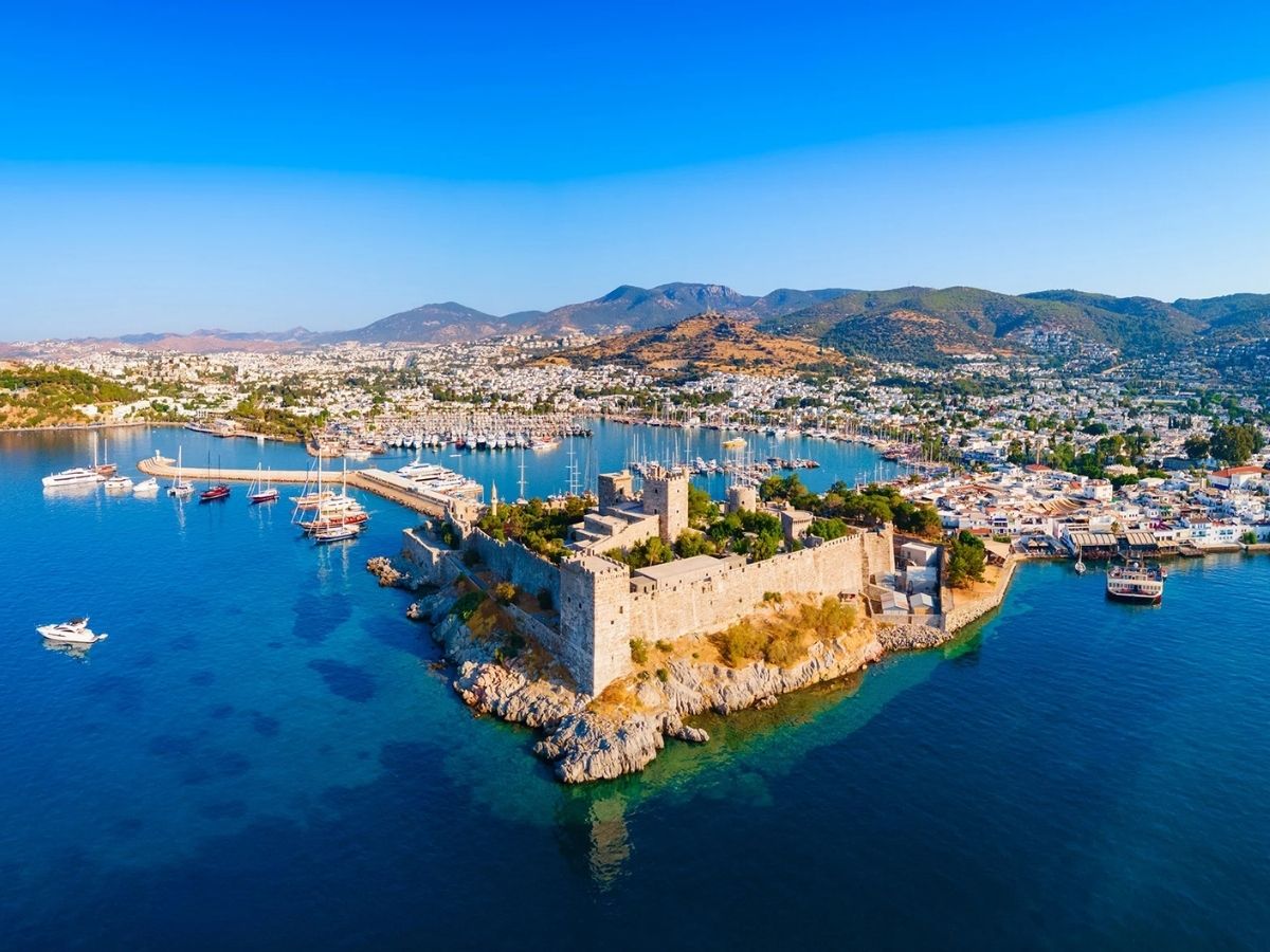 8.3% Decline in the Number of Tourists Arriving in Muğla in May